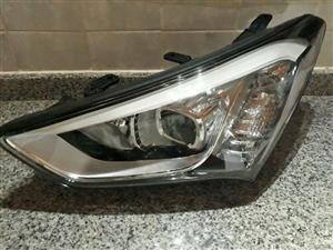 Hyundai Santa-Fe Xenon Headlight 2012-2017