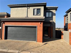 House For Sale in Raslouw