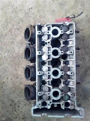 Yamaha R6 1999 Cylinder Head