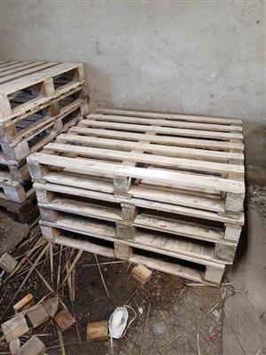4 way pallets cleaned
