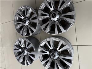 18inch Isuzu D-Max/ X-Rider megs x4