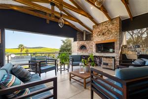 Bold and Beautiful in Kenridge Heights