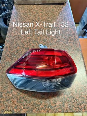 Nissan X-Trail T32 Facelift Left Tail Light
