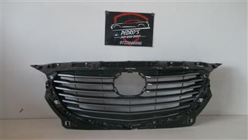 Mazda CX-3 front main grille