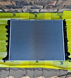 MERCEDES -BENZ WATER RADIATOR AVAILABLE FOR W205 W253 C63