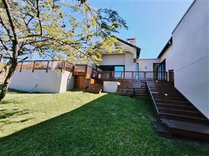 4-Bedroom Contemporary Bushveld Home in Likweti Estate
