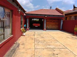 House for sell in wintervelt marikana