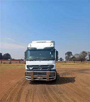 2015 - Mercedes Benz Actros 2644 Double Axle Truck on sale - Excellent condition