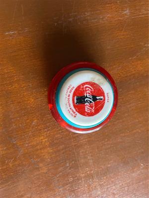 South African Russell Yoyo Super Coca Cola blue rim yo yo