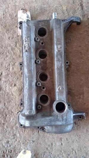 Toyota Yaris 2nz tappet cover