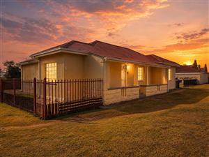 House For Sale in Ladybrand