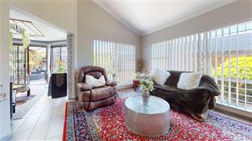 Elegant, Renovated 3-Bedroom Home in an Exclusive Sunward Park Enclosure