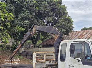 8 ton Hino ranger with 6 ton crane