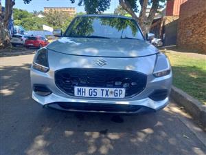 2025 Suzuki Swift 1.2 GL+ Manual  Silver  Petrol 10800kms 