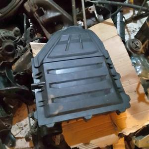 POLO 8 Air Filter Box