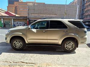2013 Toyota Fortuner d4d 