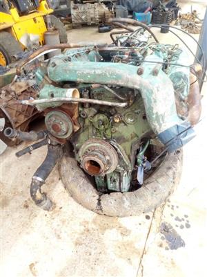 ADE 402 V8 Engine