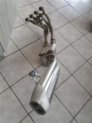 2019 BMW 1000RR Complete Exhaust System like new. Only 40 km