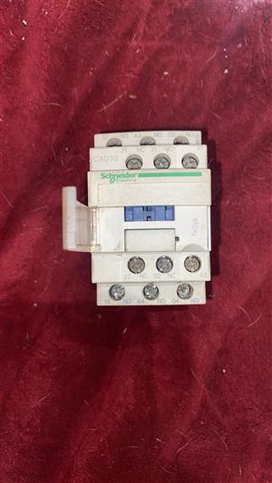 Contactor (Schneider electrical)