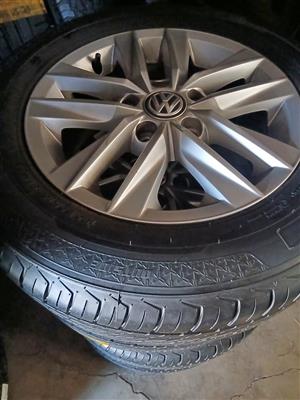 4x Caddy mags and tyres..Almost as New