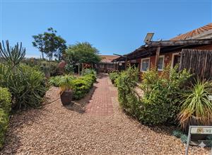 Prime Self-Catering Investment Opportunity with Excellent Returns!