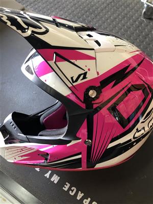 Fox pink helmet 