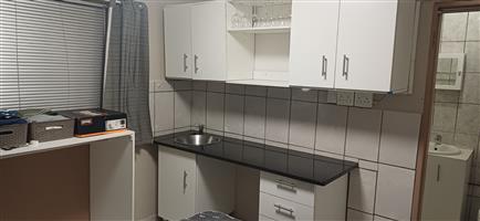 1 SLAAPKAMER TUIN  WOONSTEL IN THERESAPARK