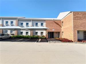 Fantastic Warehouse to let in Stormill, near Main Reef Road!