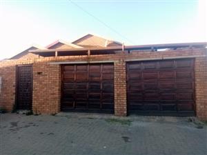 House For Sale in Dobsonville Ext 3