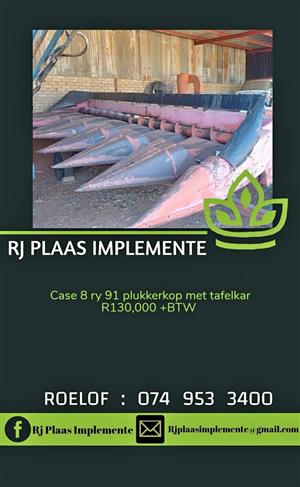 Case 8 ry 91 plukkerkop mielie tafel met tafelkar