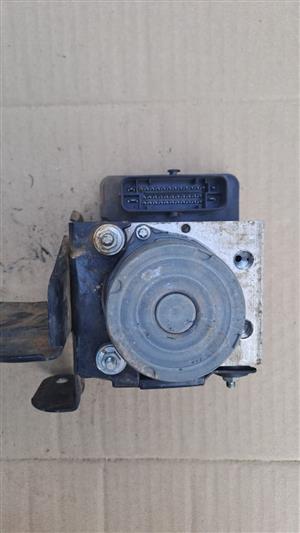 VW Polo 6R Facelift ABS Pump for sale used 