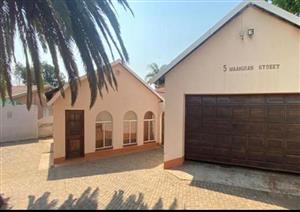 House For Sale in Birchleigh North