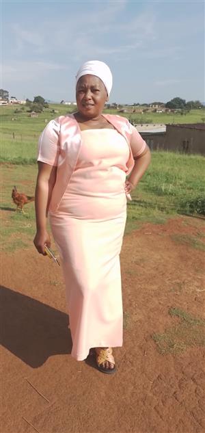 South African domestic all rounder with 10 yrs exp needs stay in or stay out job