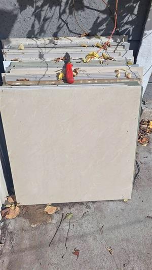 New loose tiles  600x600mm plz read 