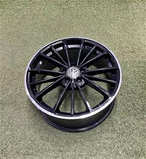 17 INCH VW GOLF SCOTTSDALE DESIGN RIM SET