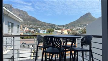 Luxury Corporate Rental with Spectacular Mountain Views – Perfect for Professionals