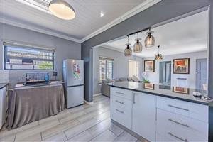 Spacious Bothasig Property with Updated Finishes and Room to Expand!