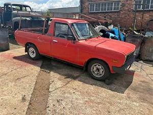 1 x 1988 Nissan 1600 Sport - Pick-up - Registration Documents to date  - Everyday used 