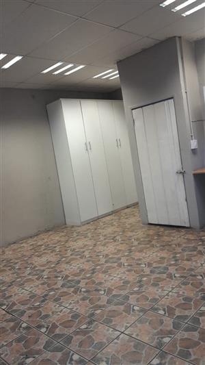 Spacious Bachelor Flat To Let – Sunnyridge, Germiston  