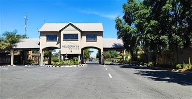 Modern 2-Bedroom Ground Floor Apartment in Helderwyk Estate