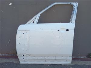 Range Rover Vogue HSE L405 Front Door