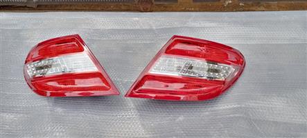 Mercedes C-class W204 Half -led tail light