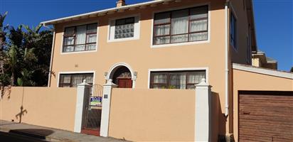 Spacious 5 Bedroom Home for sale in Muizenberg