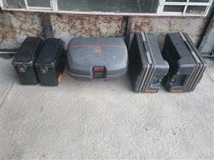 Travel boxes for bikes