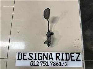 LEXUS NX200T ACCELERATOR PEDAL AVAILABLE.
