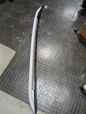 FORD RANGER T9 RIGHT SIDE ROOF RAIL