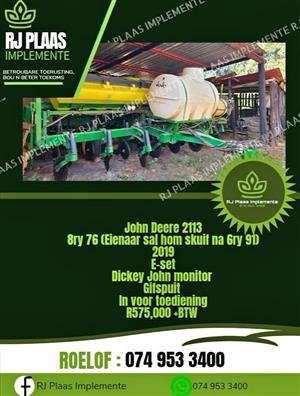 John deere 2113 8 ry 76 planter
