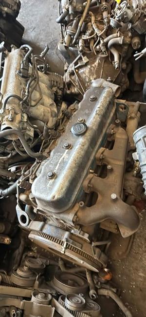 Nissan ED33. Engine