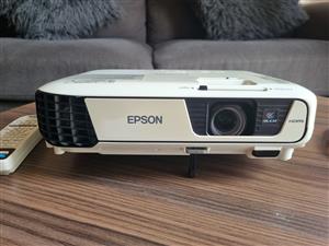 Epson EB-X31