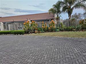 Townhouse For Sale in Eldorette